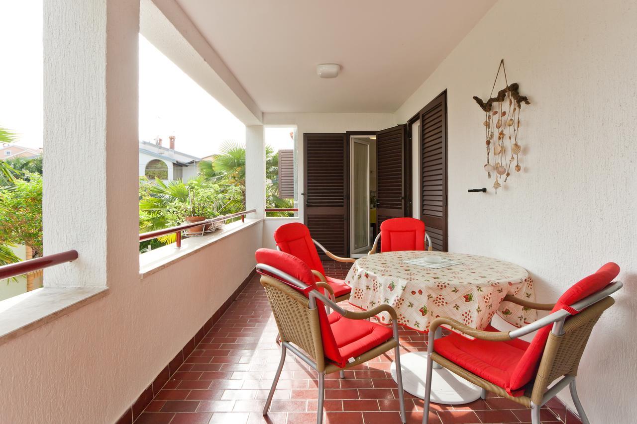 Apartments Neda Porec Esterno foto