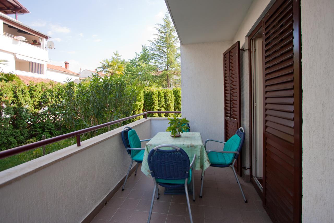 Apartments Neda Porec Esterno foto